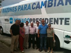 Candidatos del PP de Alcántara durante la campaña electoral